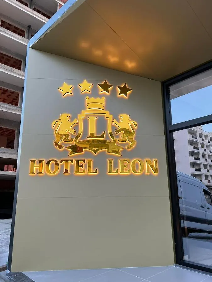 Hotel Leon - Beach Front Shëngjin
