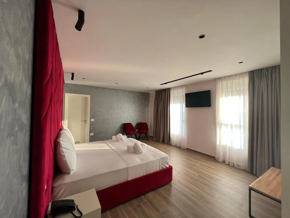 ****  Hotel Leon - Beach Front Shëngjin Albânia