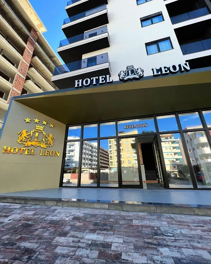 Hotel Leon - Beach Front Shëngjin